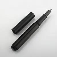 Sandalwood Mini Pocket Wood Fountain Pen Exquisite Smooth Writing Business Signature Pen High-end Black Nib 2