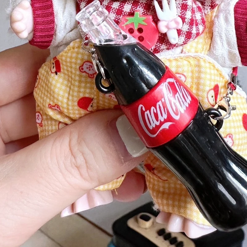 ぬいぐるみ人形ペンダント アクセサリー付き - コーラ缶小さな