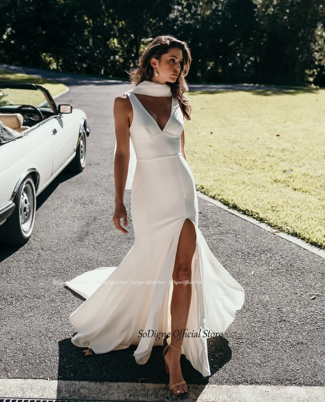 SoDigne Satin Simple Mermaid Wedding Dresses V-neck Sleeveless Elegant Bridal Dress Split Long Bride Gown vestidos de novia 12 S9b6f389f537d4cc389d822e8640e1f98a