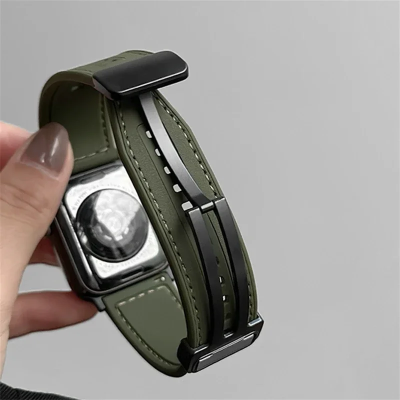Retro Matte Silicone Strap For Apple Watch Band Ultra 2 49mm 44 45 42 41 42mm Magnetic Watchband iwatch Serise 5 6 7 8 9 4 3 Man