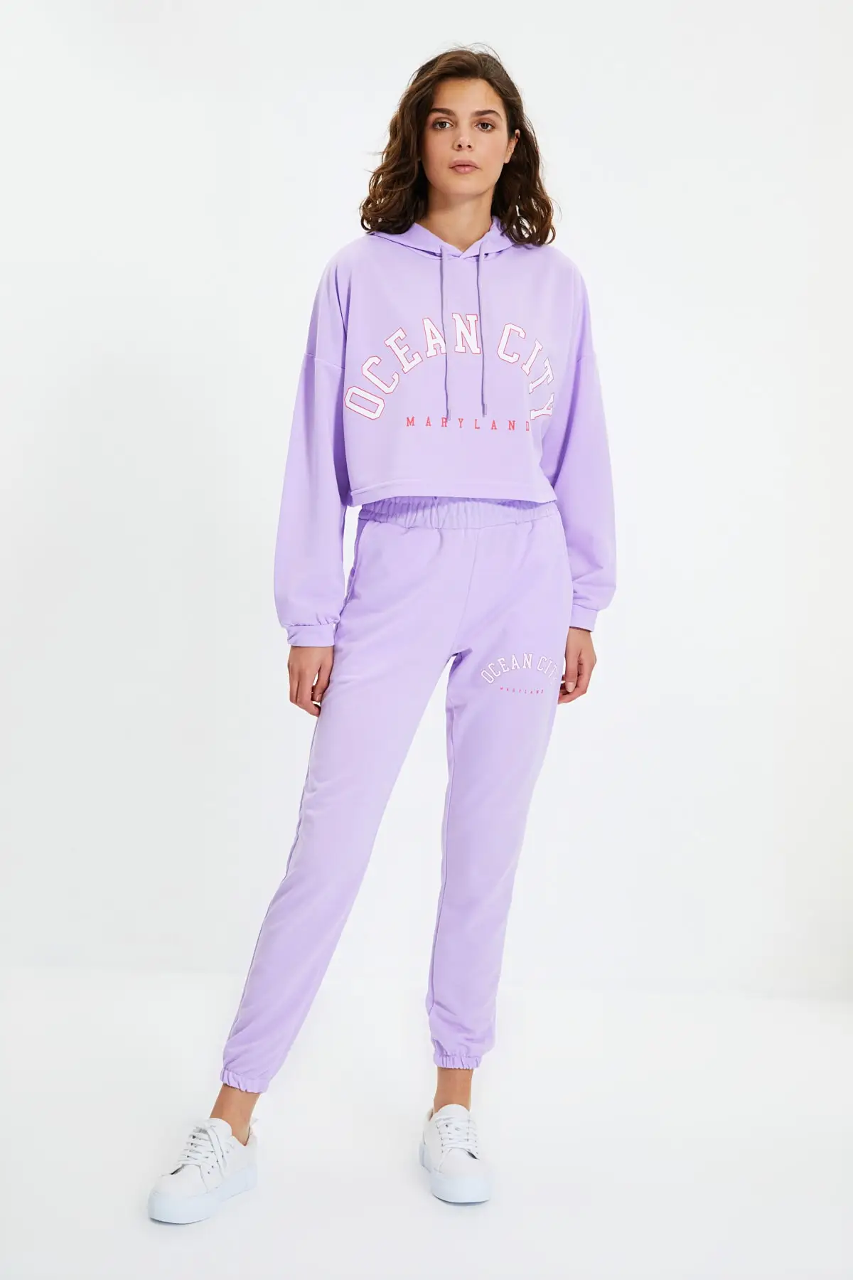 Укороченный и базовый спортивный костюм с принтом трендовой оурме TWOAW22EM0080 | Спорт