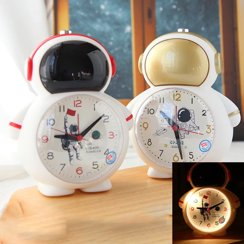 Creative Desk Clock Fishing Spaceman Decoration Astronaut