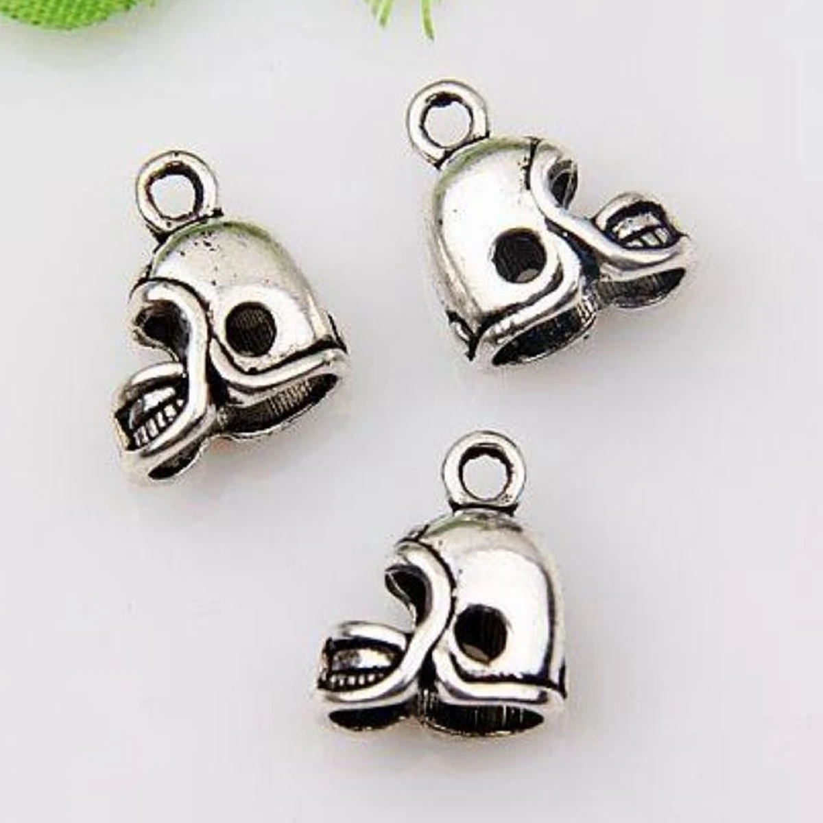 

200Pcs Alloy 3D Football Helmet Charms Pendants For Jewelry Making DIY Handmade Craft 13X11mm za409