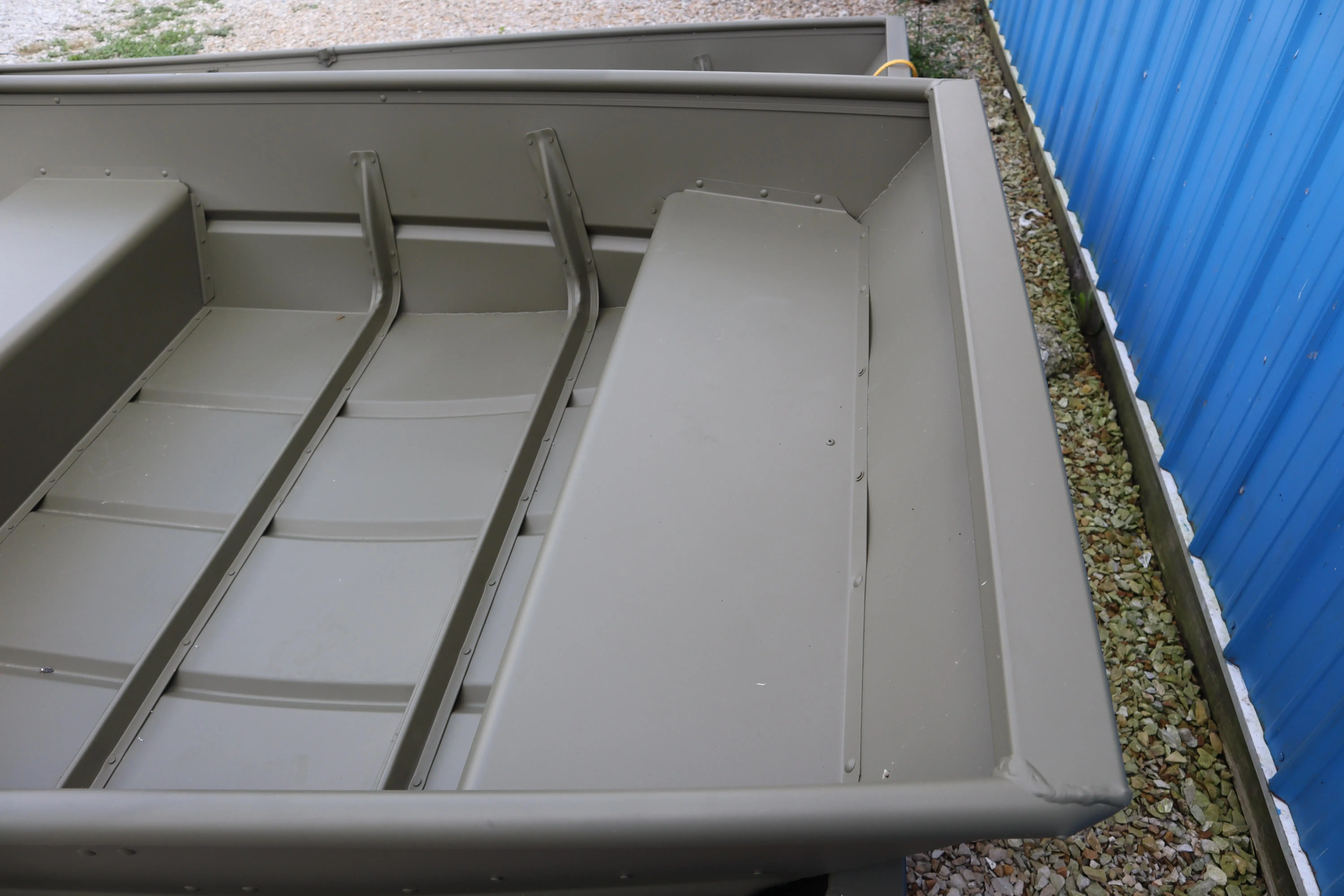 Manufacturer Hot Sale High Quality 10 Ft~17 ft Aluminum Rowing Plate Boat for Fishing and Water Operations