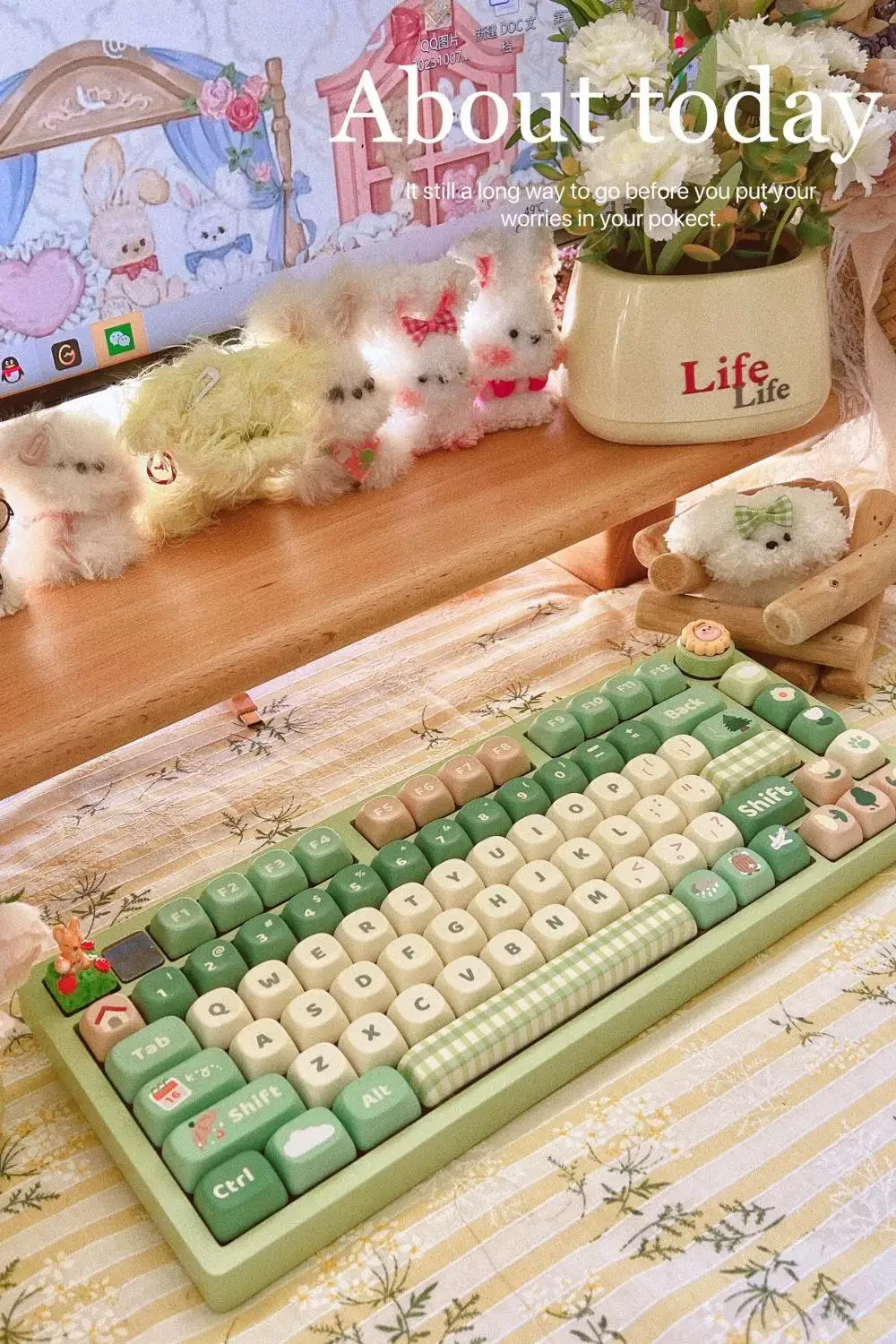 thumbnail image 2 of Rainy Keycaps XVX PBT Keycaps - White Keycaps MOA Profile, Japanese Key Caps 75 60 100 Percent, Dye-Sublimation, Custom 137 Keys Set For 100%, 75%, 65%, 60% Mechanical Keyboard, Bow 60% Percent Keyboard 2 of 12