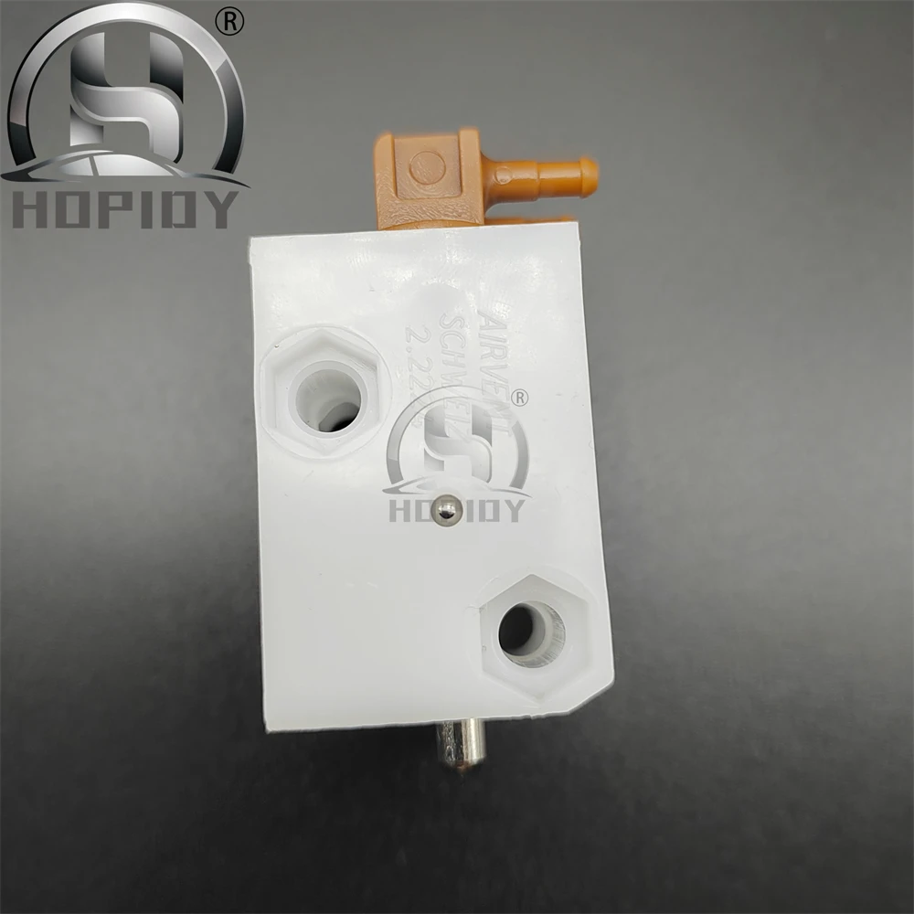 ISRI 1439977 1699222 3090502 3094915 SEAT AIR VALVE DAF 65/75/85 CF 95 XF CF 65 /II /IV CF 75 /IV 85 XF 95/105 coach seat air valve
