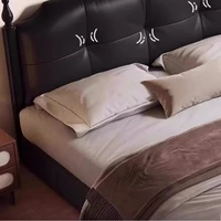 Ensemble de meubles de chambre à coucher noire tendance, lit double king size, décoration intérieure esthétique, rangement, cadre en bois massif, table avec tiroirs 5