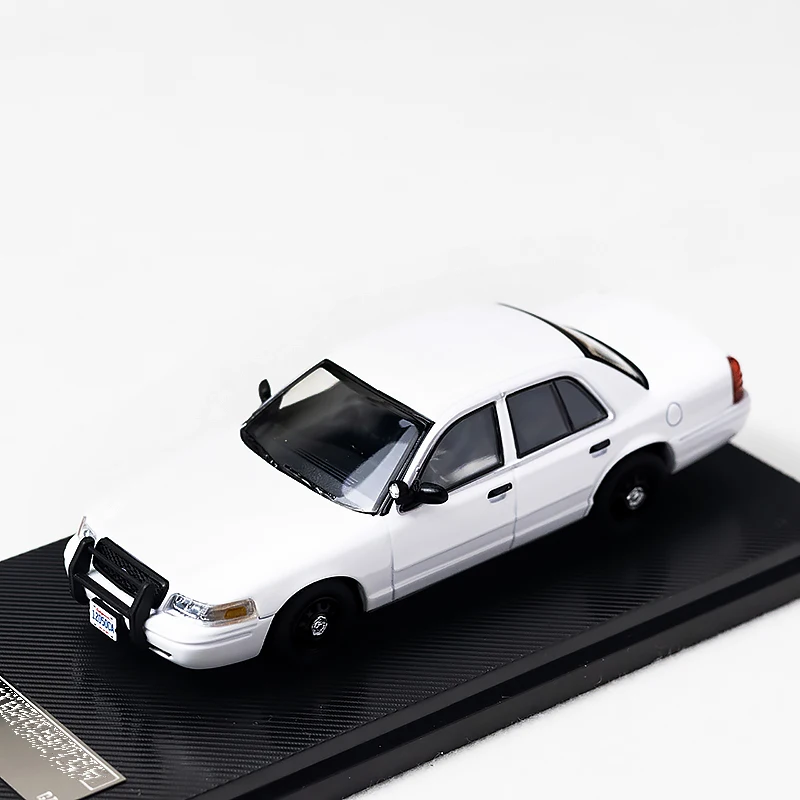 ローリン クラウン ビクトリア パトカー 1:64 合金車モデル