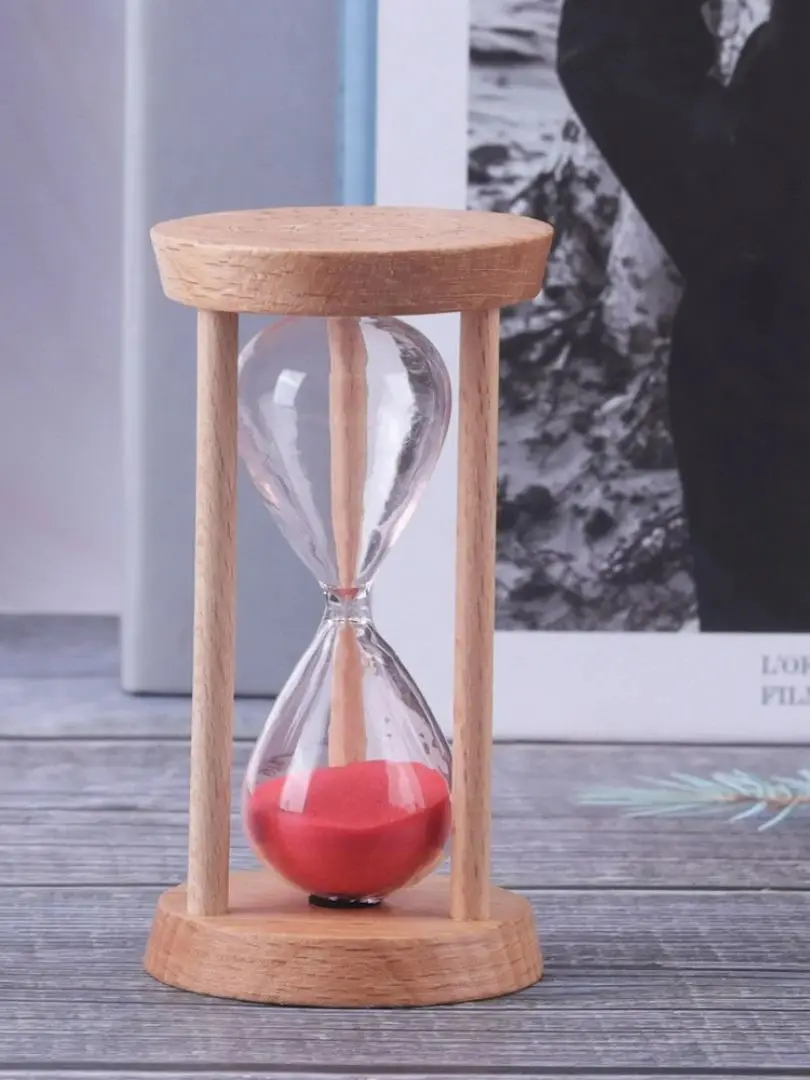 Description Picture 3 of item3/5 Minutes Mini Wooden Hourglass Desktop Decoration Office Accessories Sand Clock Creative Kitchen Timers Sandglass Art Gifts