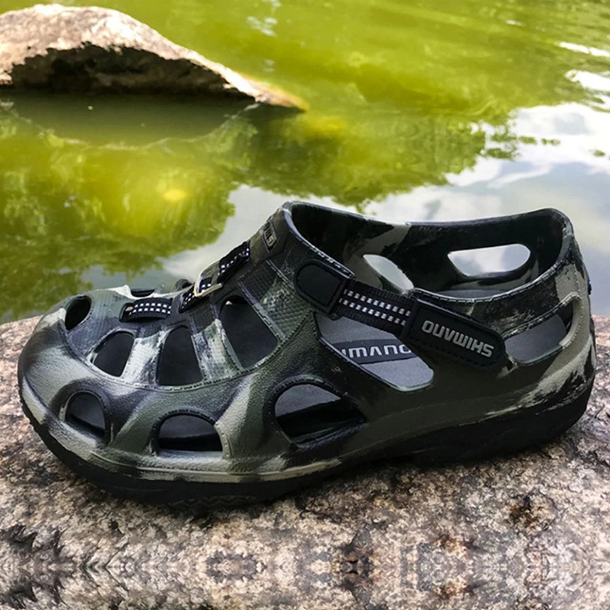 Fly Fishing Shoes Fish Sandals Upstream Shoe Wading Fishing Special Outdoor Boat Waterproof Non-slip Hole Shoes Sandals