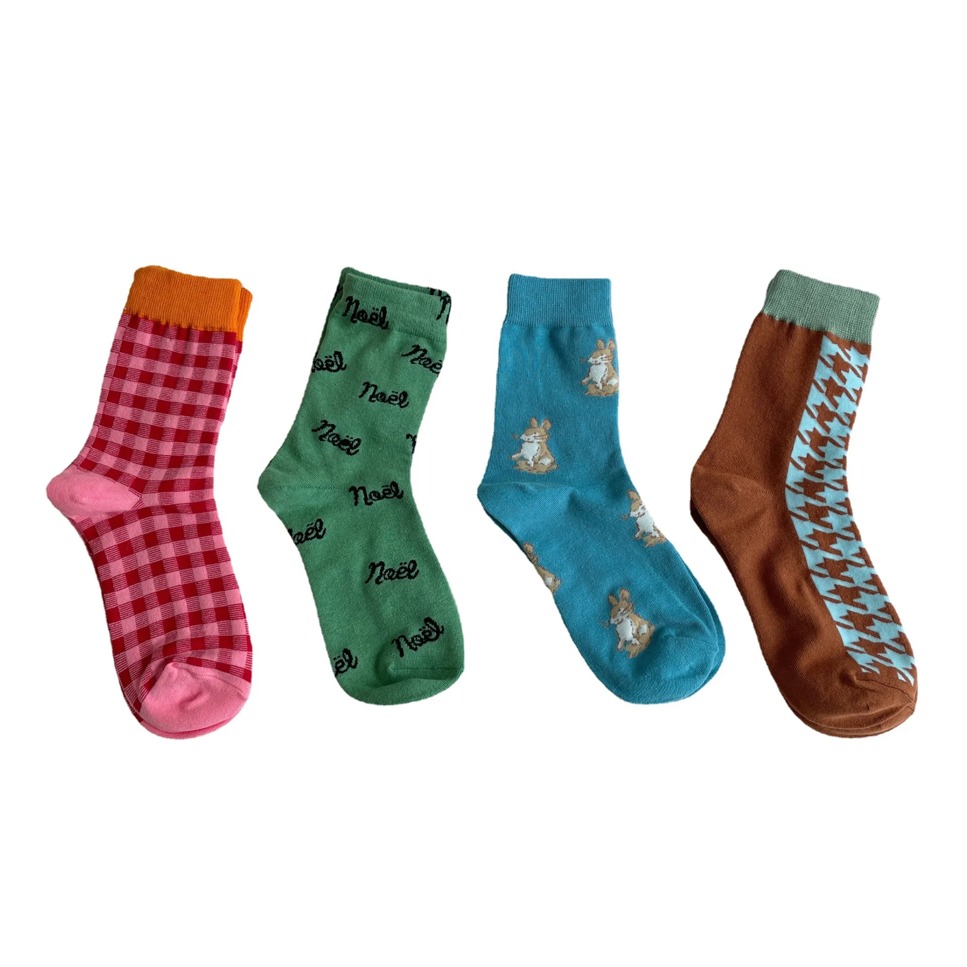 IOULOR set of four pairs of small checkered socks,bunny letter pile socks,female autumn Japanese style medium tube socks