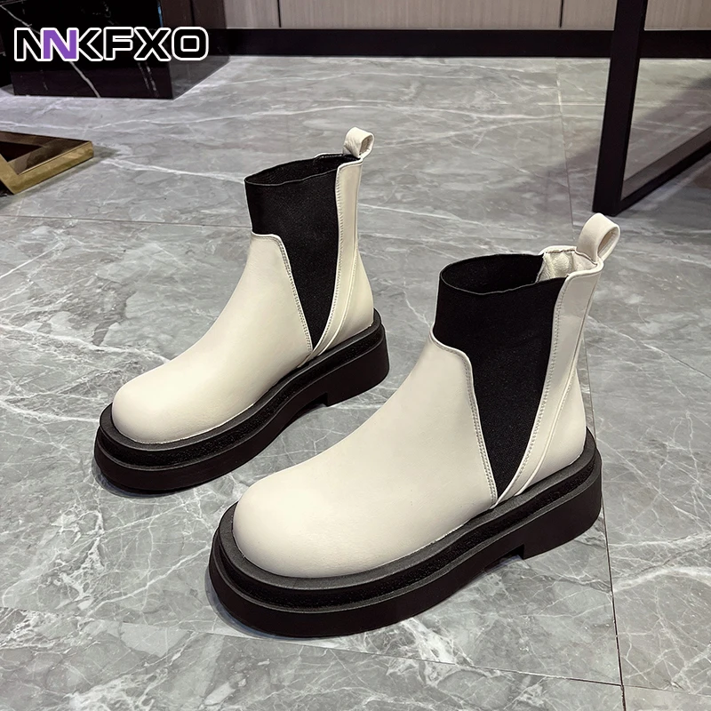 

Женские Модные трендовые ботинки 2023, женские осенне-зимние короткие ботинки, бежевые черные ботинки из искусственной кожи, ботинки на плоской подошве с круглым носком QB260