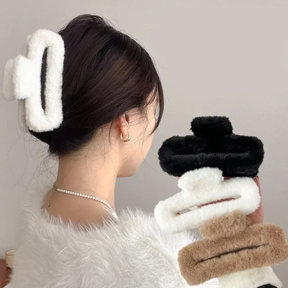 Pastel Square Fur Hair Claw Clip - 11cm Large Hollow Rectangular Hairpin for Women, Plush Shark Grip Hair Accessories