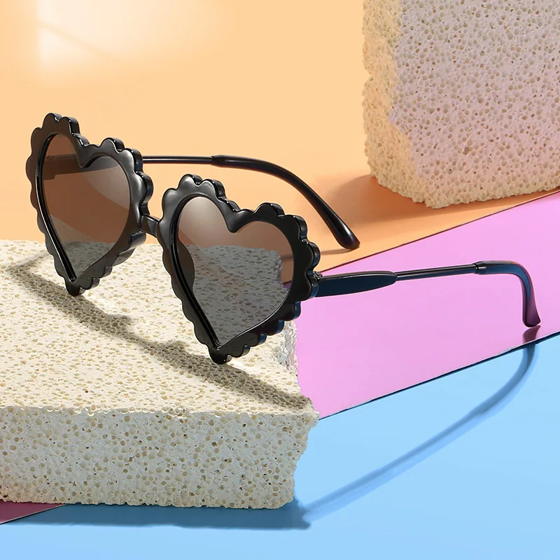 Cute Baby Cartoon Glasses Heart Shaped Fashion Boys And Girls UV Resistant Personalized Children's Love Sunglasses