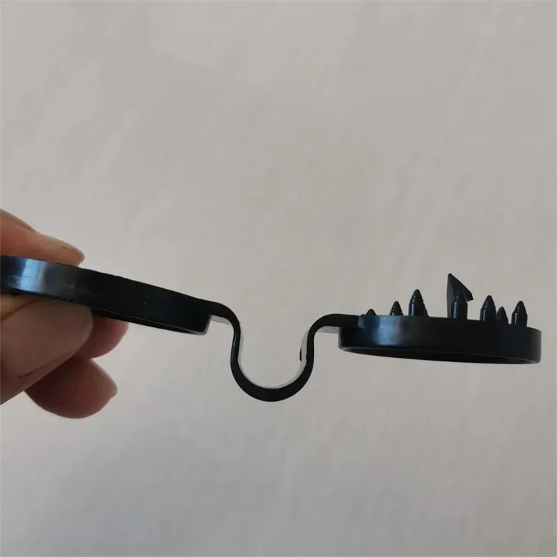 Description Picture 4 of item5-100pcs Sun Shade Net Clip Outdoor Fence Installation Hook Greenhouse Film Sunshade Net Clamp for Garden DIY Tool Accessories