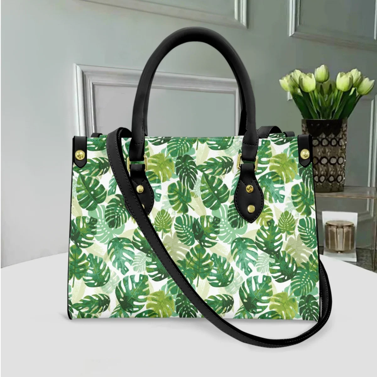 Рисунок 2 - Брендовая дизайнерская Дамская