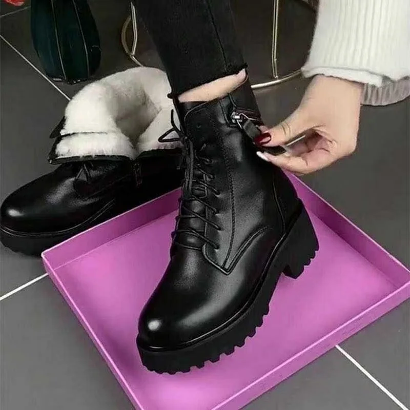 Winter Women & Girls Snow Boots Warm Female Antiskid Soft Leather Shoes Thick-Soled Side Zipper Size 35-41