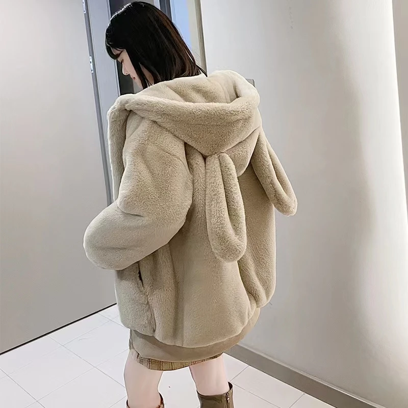 

Winter 2024 Faux Fur Rabbit Fur Cute Rabbit Ears Hooded Coat For Women C642
