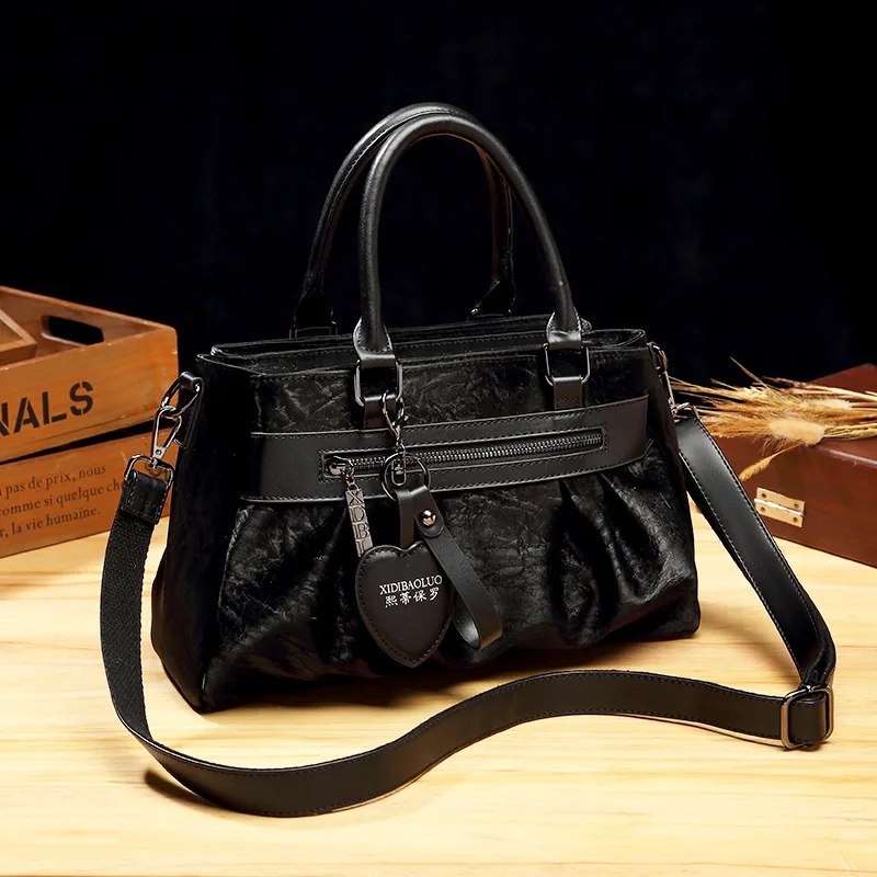 Vintage Casual Womens Shoulder Bags High Quality Leather Layer Large Capacity Tote Bag  Ladies Designer Messenger Bags