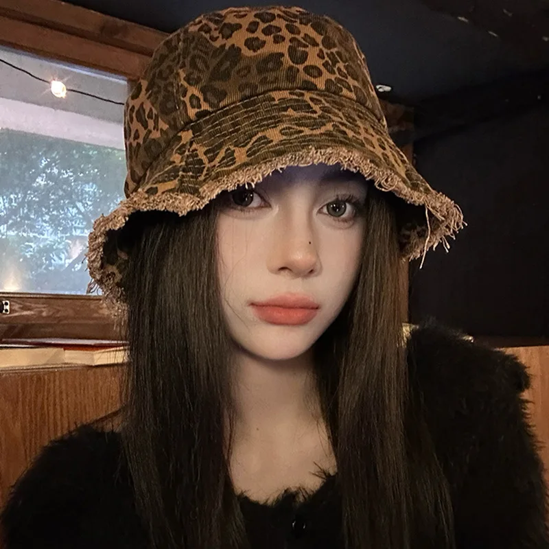 Retro Leopard Print Fringed Fisherman Hat Versatile and Fashionable for Women Big Head Circumference Face Enhancing Small Hat