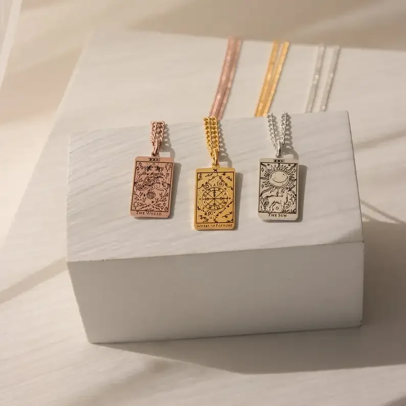 

Cuban Chain Stainless Steel Classic Tarot Cards Pendant Necklace Major Arcana Tarot Cigano Divination Necklace Sign Jewelry