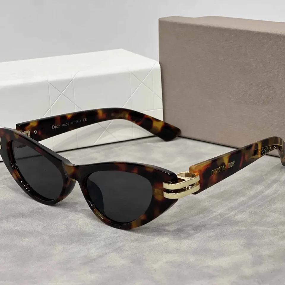 ������ ������ �� ���۶�, FeelINSVintage ��Ƽ�� ��Ÿ��, ũ�ν� ���� Ʈ���̵� ���۶�, ������� ���, �ֽ� ����