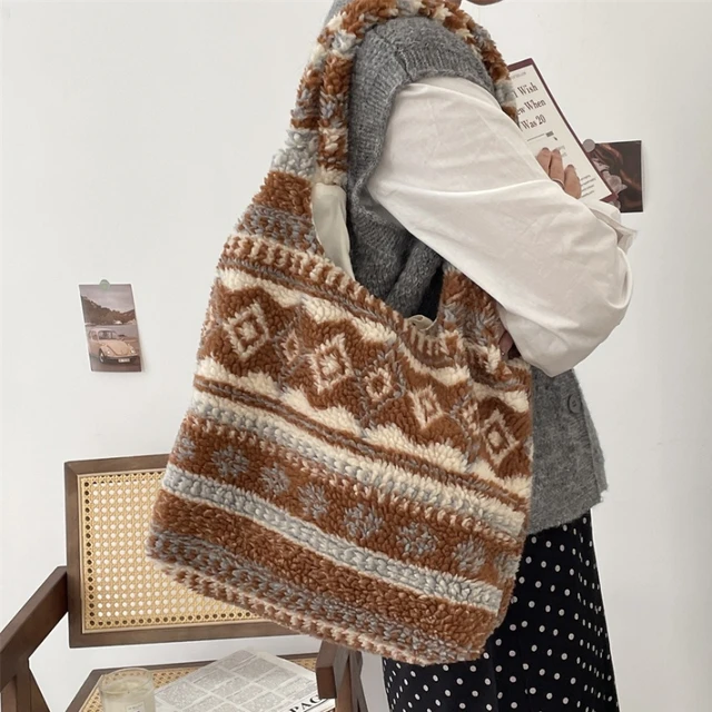Winter Plaid Women's Plush Shoulder Bags Vintage Leopard Ladies Furry Handbags Large Capacity Female Faux Lamb Wool Tote Bag