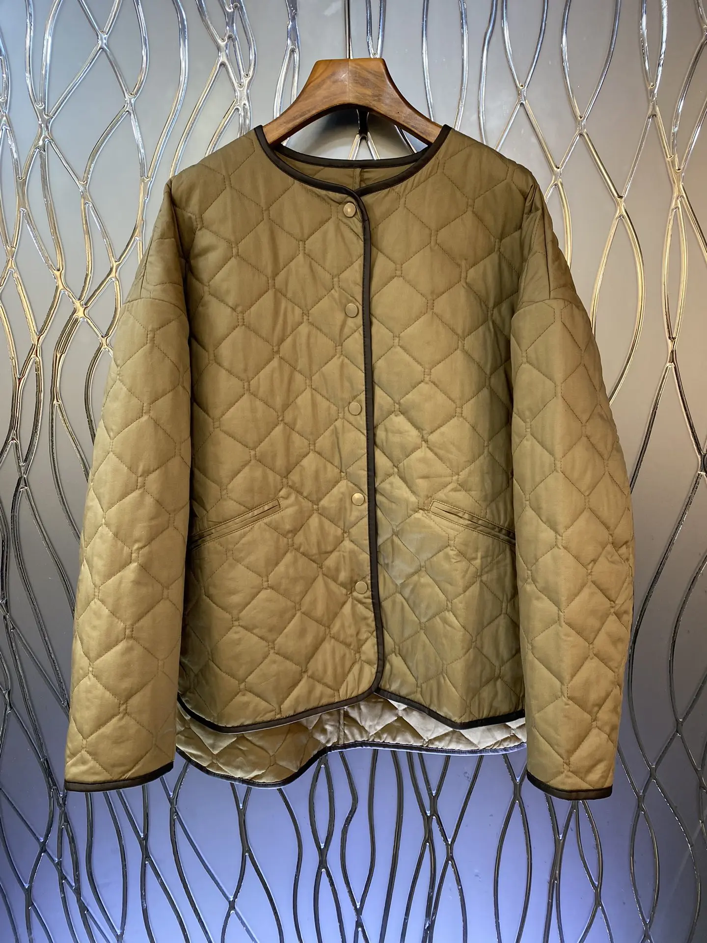 

2023 Autumn/Winter Fashion New Women's Clothing Plaid down Jacket 0912