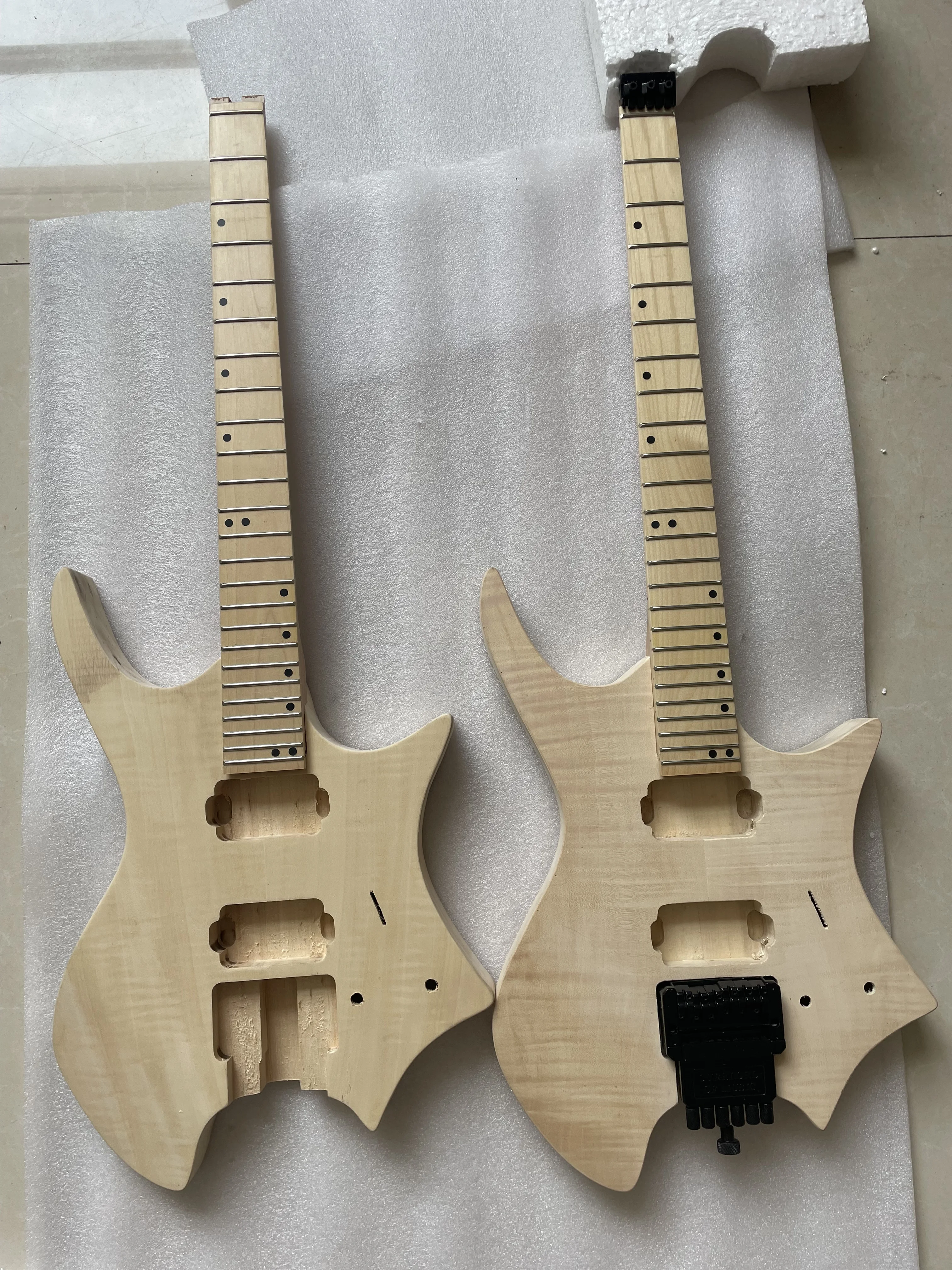 

Brand New Blank Headless Electric Guitar Unfinished Professional Luthier DIY Guitar Kit Part Mahogany Body Maple Veneer Neck