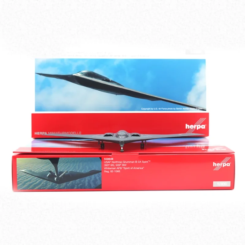 Herpa Diecast 1:200 Scale US B-2A Phantom Bomber Aircraft