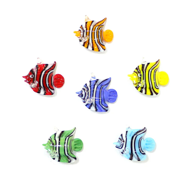 

2pcs Cute Tropical Fish Mini Figurine Charm Glass Pendant Tiny Sea Animal Statue Ornaments DIY Female Jewelry Making Accessories