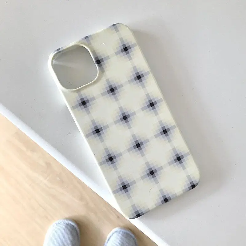 Simple Rhombic Lattice Case for iPhone