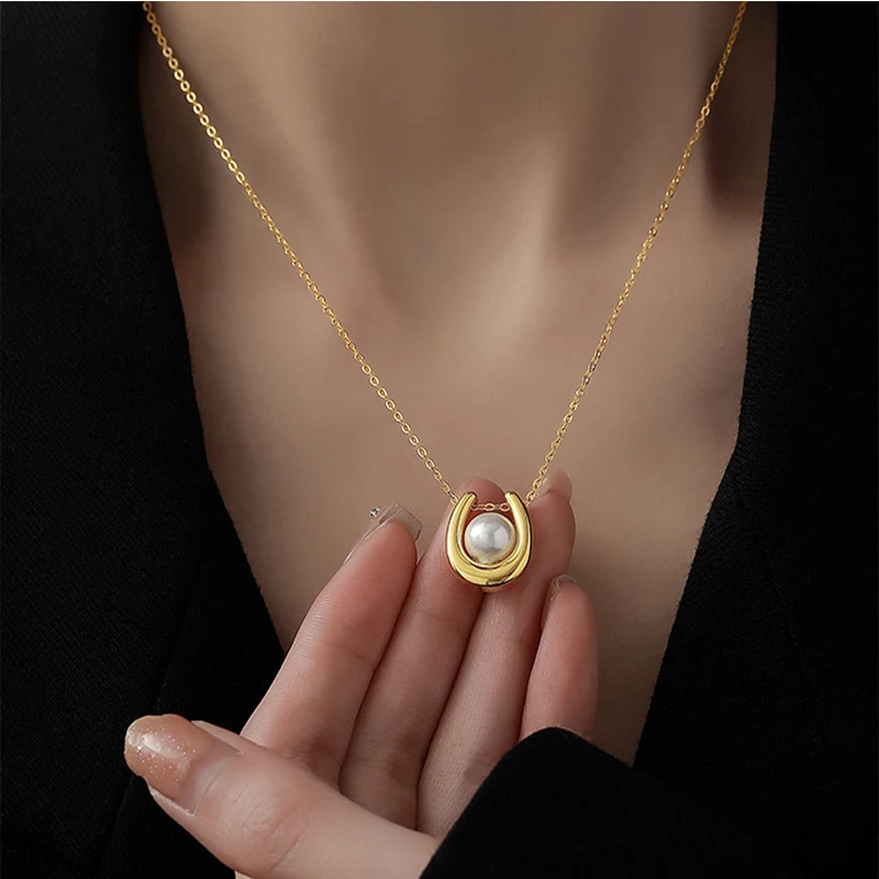 

Titanium Steel Necklace Pearl Pendant Women's Clavicle Chain Simple and Elegant Style Light Luxury Fashion Clavicle Chain