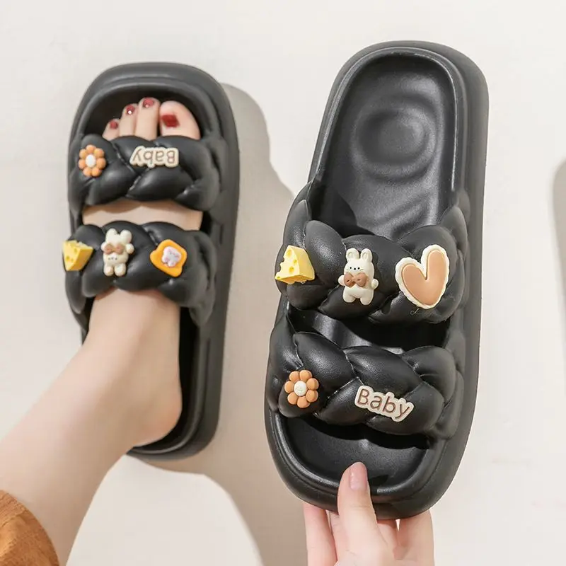 2023 Keep Your Feet Comfortable and Safe Cutesy Cartoon Non-Slip Slippers