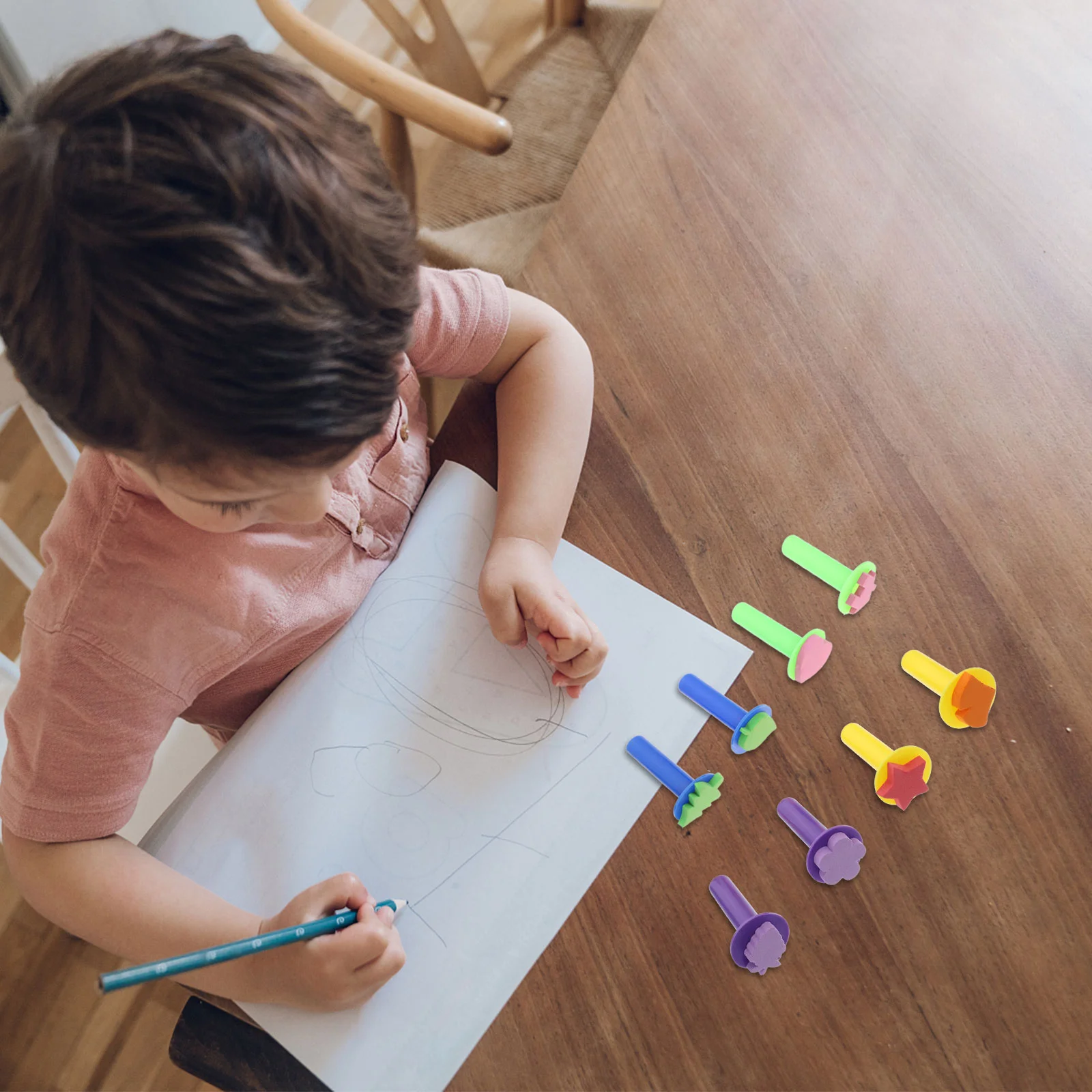 Рисунок 3 - граффити потирающие игрушки Детский