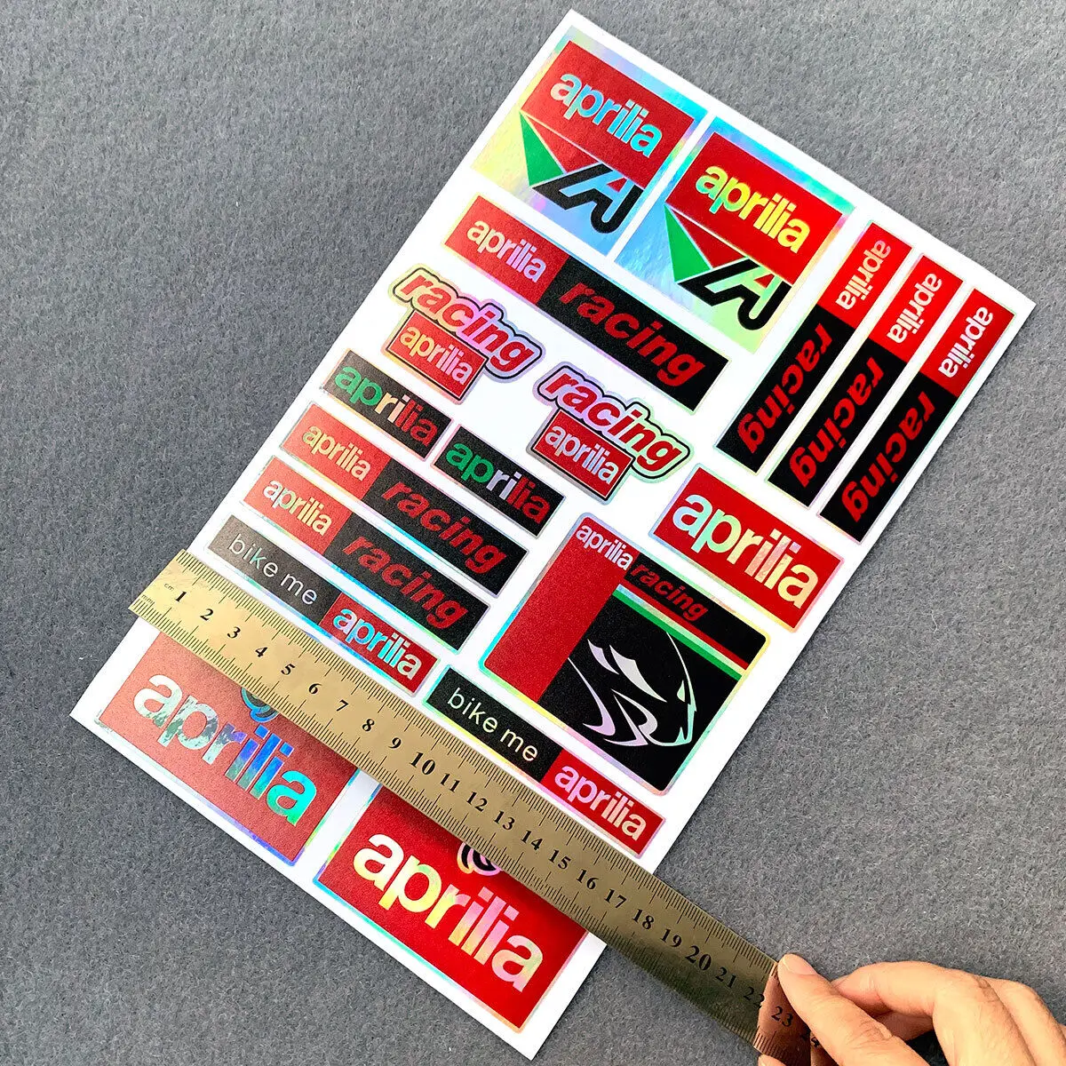 ݻ  ݻ Į, Aprilia RS 660 RS 125 Thunder V4 Tuareg 660  ƼĿ