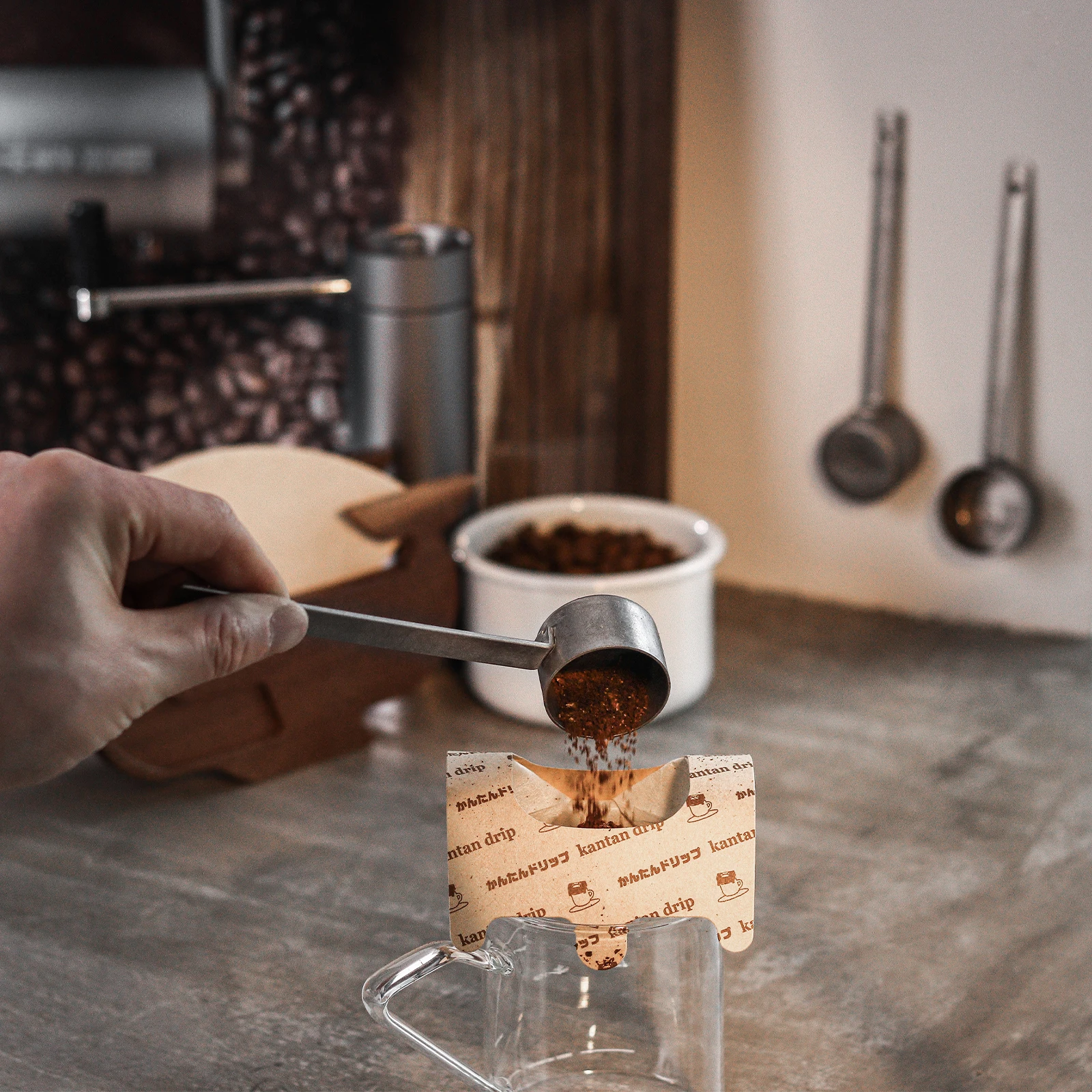 MHW-3BOMBER Vintage Coffee Bean Spoon Stainless Steel Espresso Dosing Spoon Exquisite Coffee Scoop Cafe Bar Kitchen Accessories
