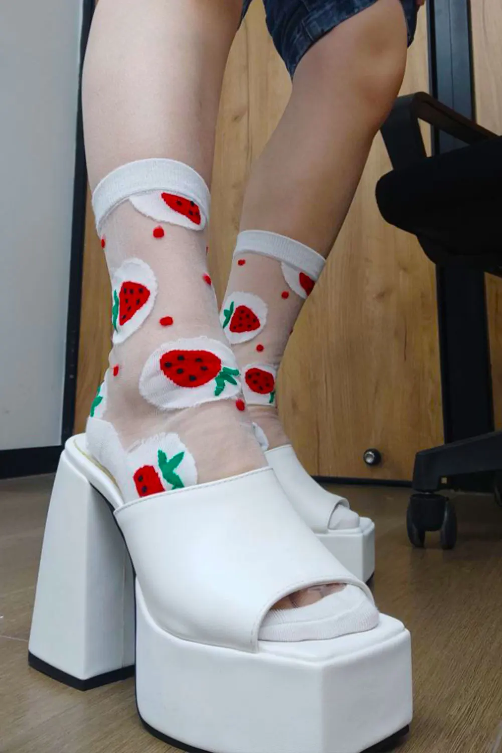 GIGIFOX Brand New Big Size 43 Summer White Chunky Heeled Mules High Heels Sexy Party Platform Heel Sandals Shoes For Women 2022