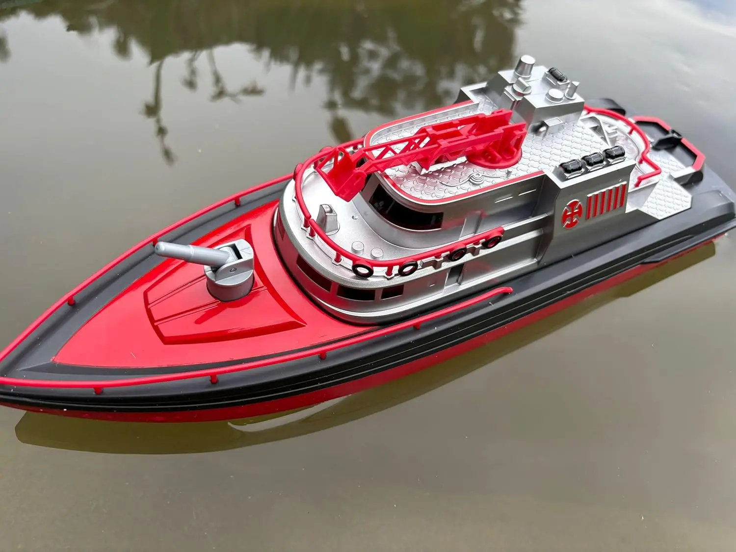 Bateau RC Pompier 38cm Double Moteur Télécommandé