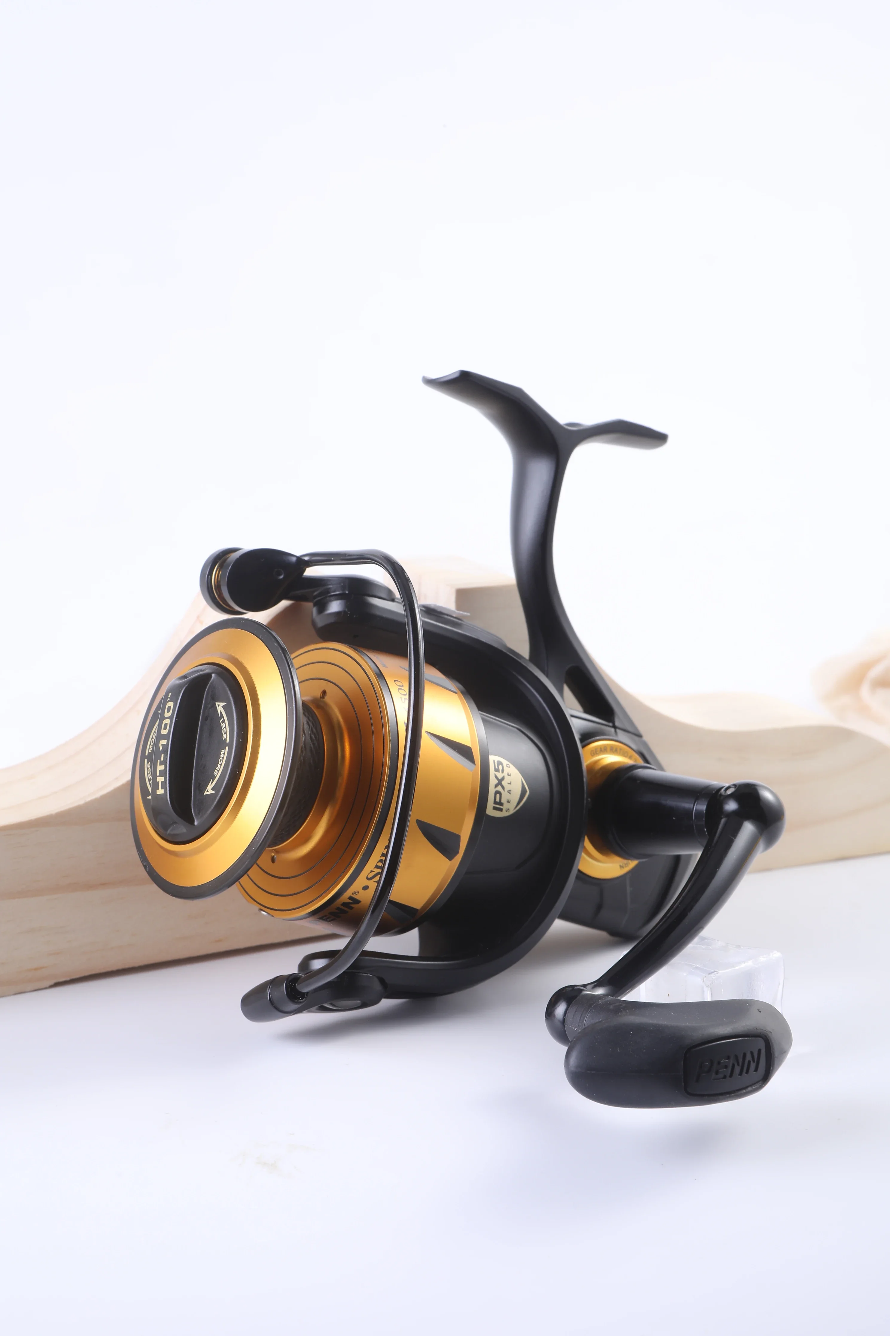 100% USA Original PENN Spinfisher VI SSVI 2500-10500 Metal Body Sea Saltwater Spinning Reel IPX5 Sealed Design Fishing Reel