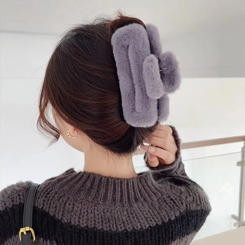 Description Picture 6 of itemWinter Plush Hair Claw Elegant Hairpins Square Shark Hair Clip Barrette Crab Headwear for Women Girls Hair Styling Accessories
