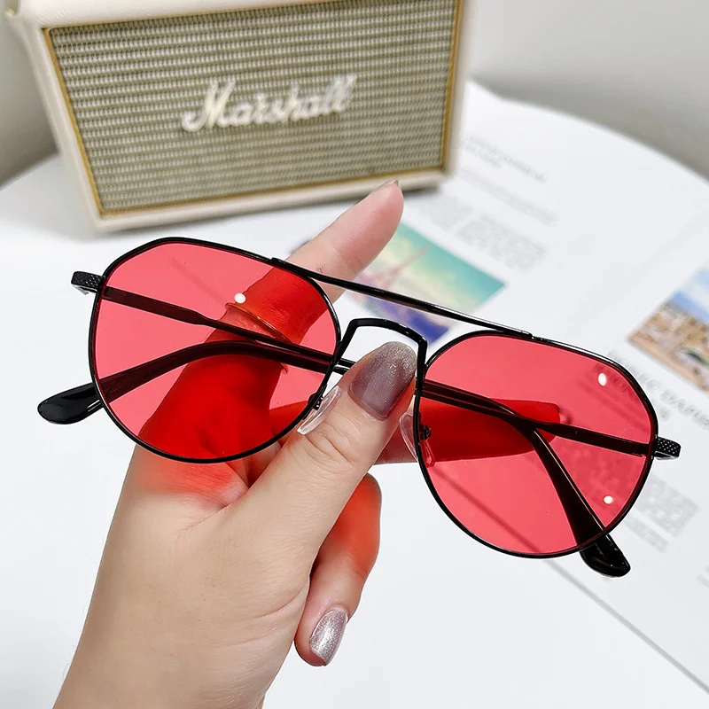 

Oval Pilot Sunglasses Men's Eyewear Alloy Frame Women Sun Glasses Ladies Eyeglasses Female UV400 Oculos Male