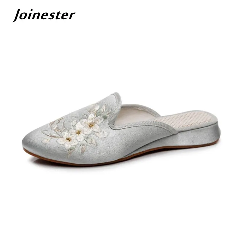 

Ethnic Embroidered Satin Slippers for Women 2022 Spring Summer Shoes Ladies Vintage Dress Slides Female Backless Sandals