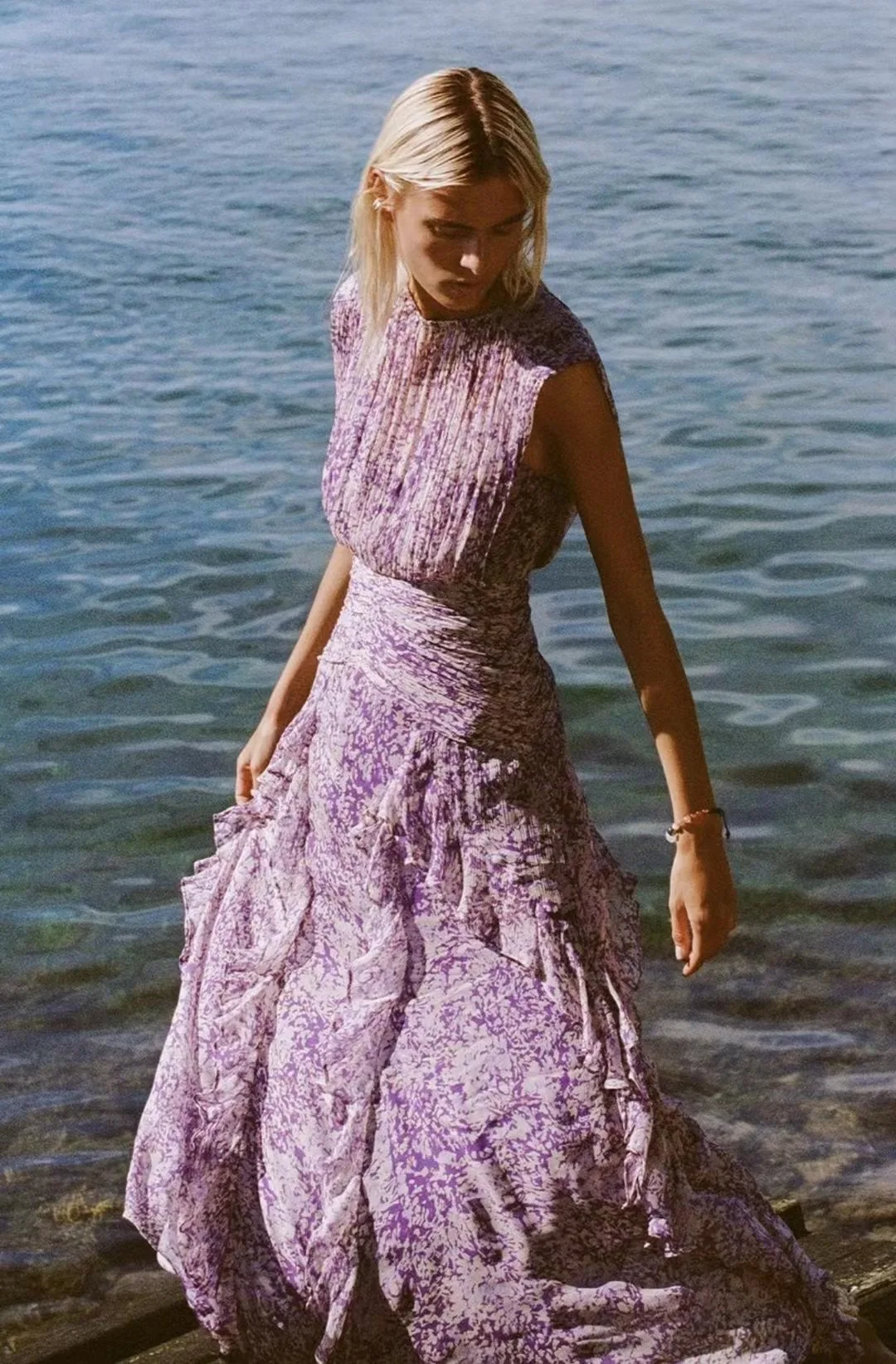 

Women Purple Flower Printed Ruffles O-Neck Slim Waist Sleeveless Midi Dress