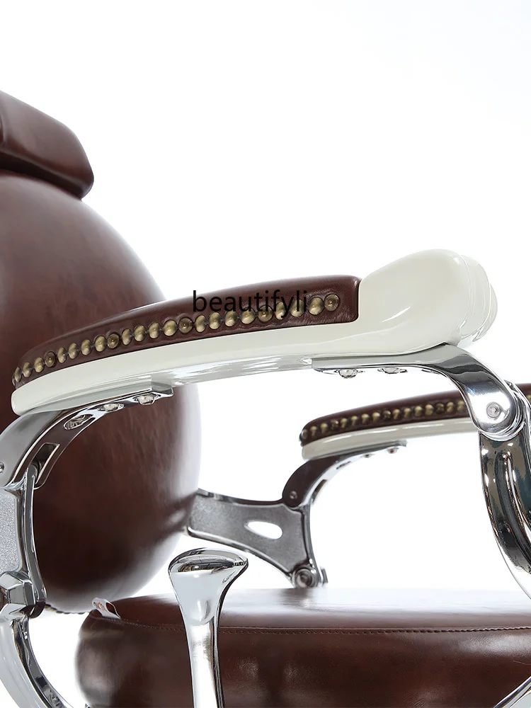 Рисунок 4 - Кресло для парикмахерской в стиле