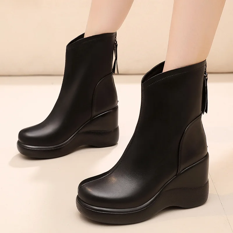 

8cm Small Size 32-43 British Style Genuine Leather Boots Platform Wedges Shoes Winter 2024 High Heels Ankle Botas Fur Office Mom