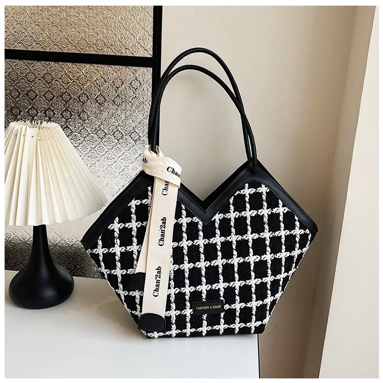 Women's Crinkle-Texture Tote Bag - Plaid Commuter Purse with Large Capacity, Stylish Woven Shoulder Bag for Work & Travel