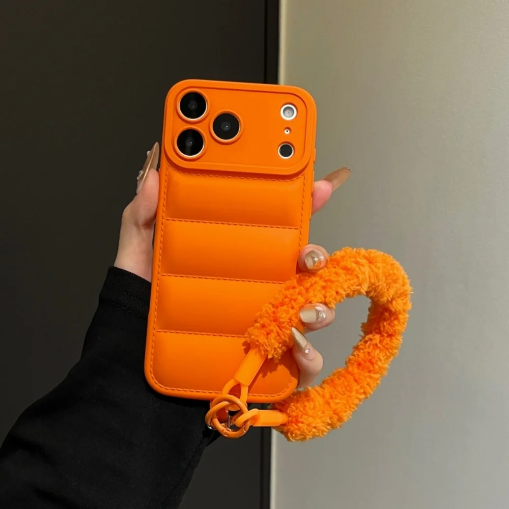 Luxury and Fashionable Plush Wristband - Winter Protective Cover