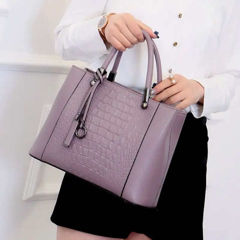 European And American New Large Capacity Crocodile Pattern Handheld Tote Bag Fashion And Casual Versatile Shoulder Crossbody Bag