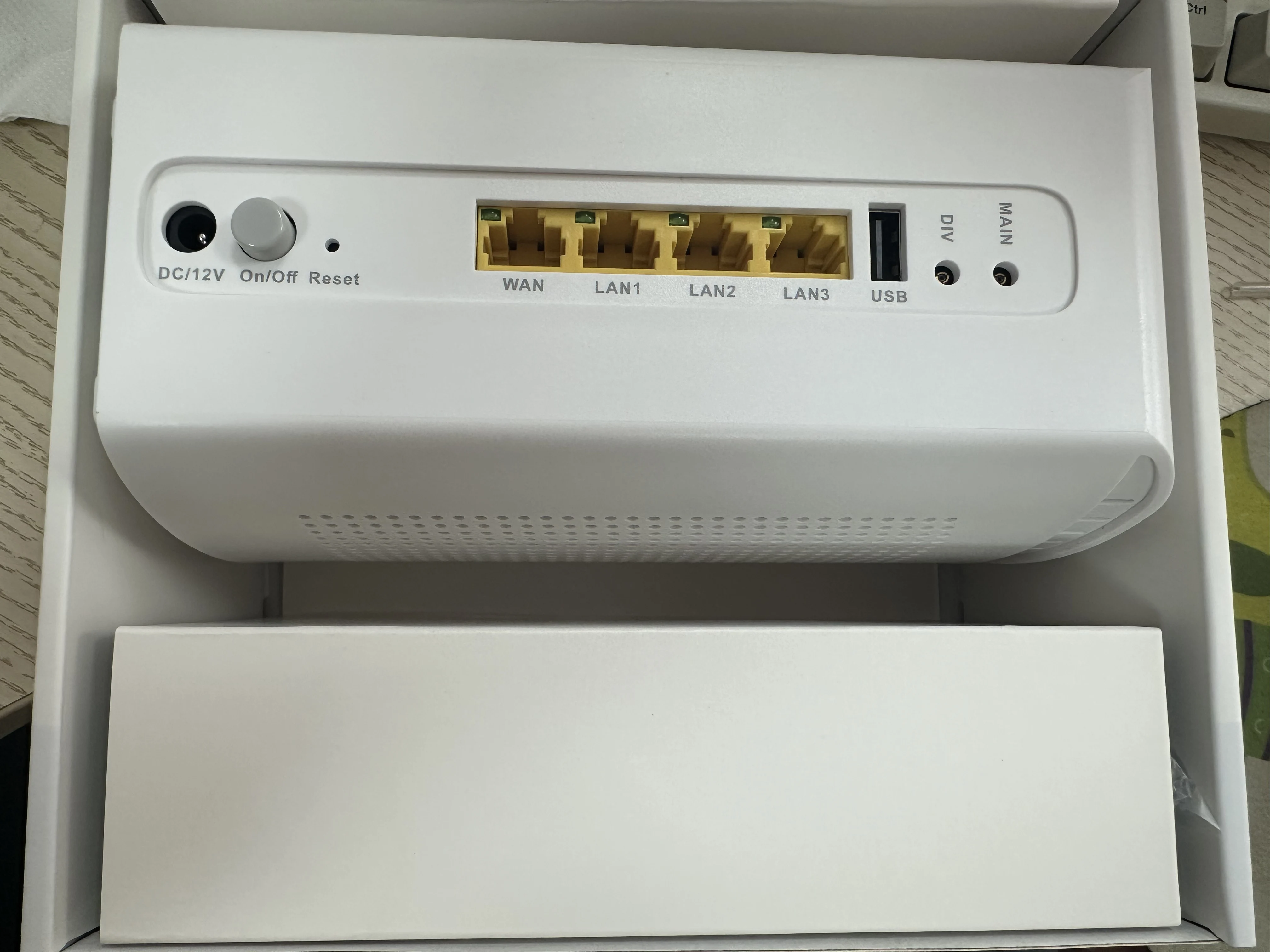 5G Home Modem, Unlocked 5G MODEM D50 5G Wi-Fi 6 AX5400 RM500Q OPENWRT Home Router LTE N1-N78 CPE SA/NSA ZEARTS AW1000